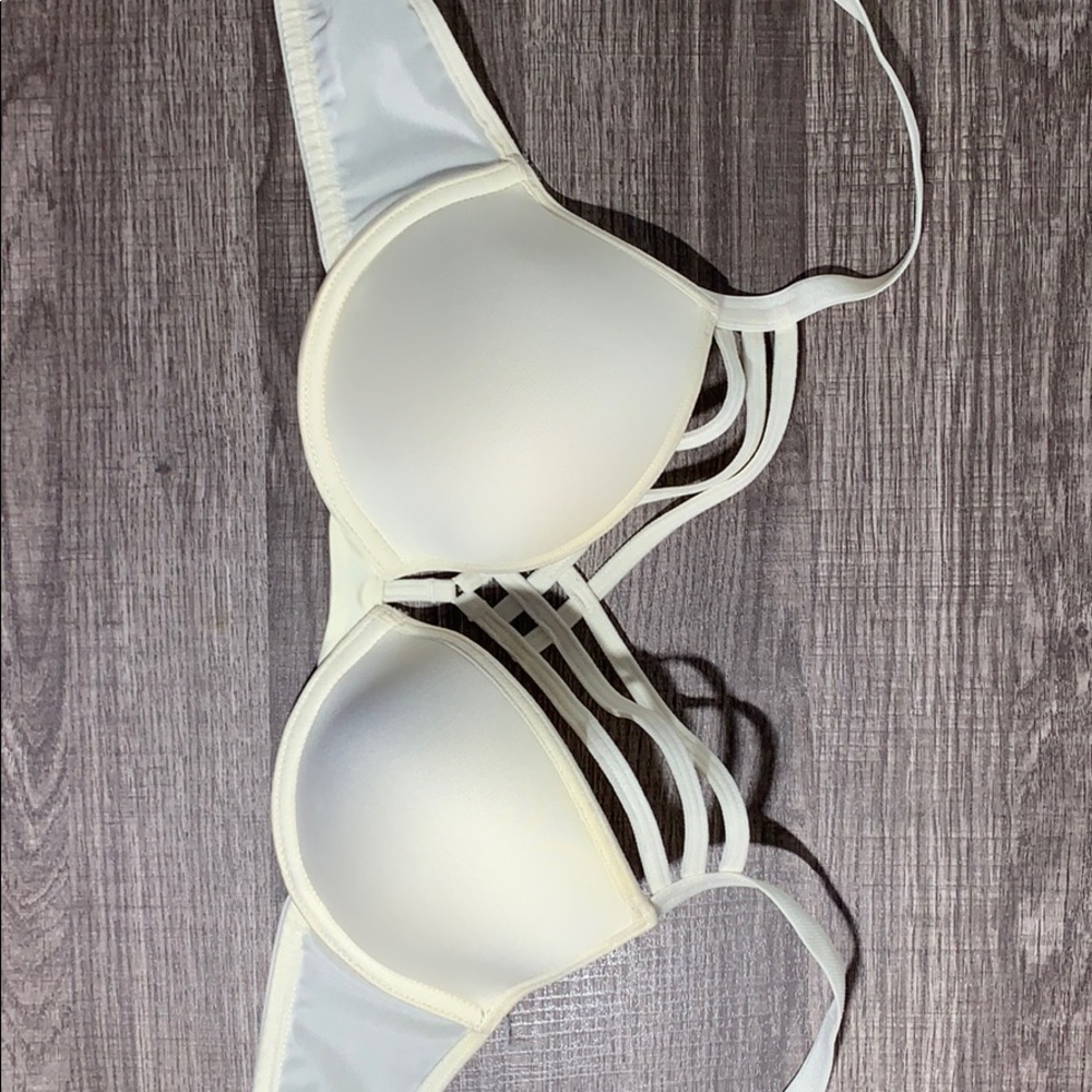 Push Up Bra - Picture 3 of 5